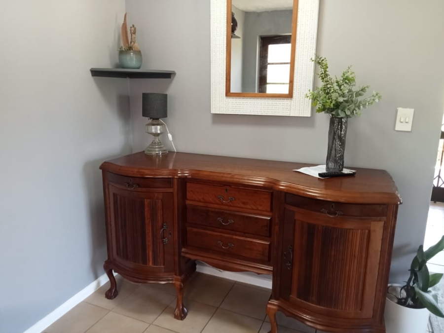 To Let 2 Bedroom Property for Rent in Heatherlands Western Cape